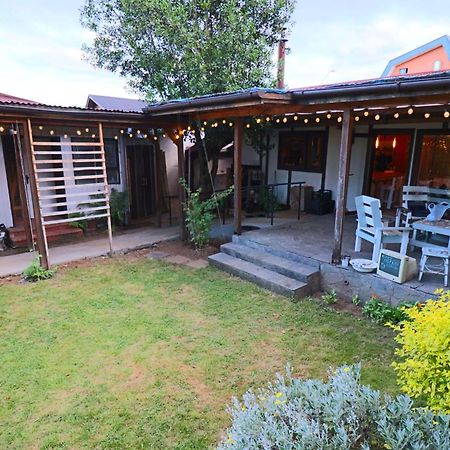 Punto Rockstar Osorno Bed & Breakfast Bagian luar foto