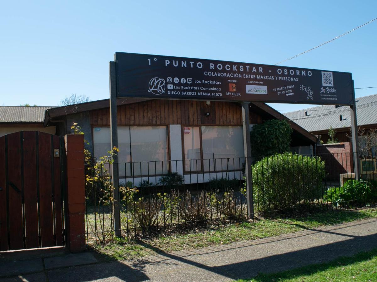 Punto Rockstar Osorno Bed & Breakfast Bagian luar foto
